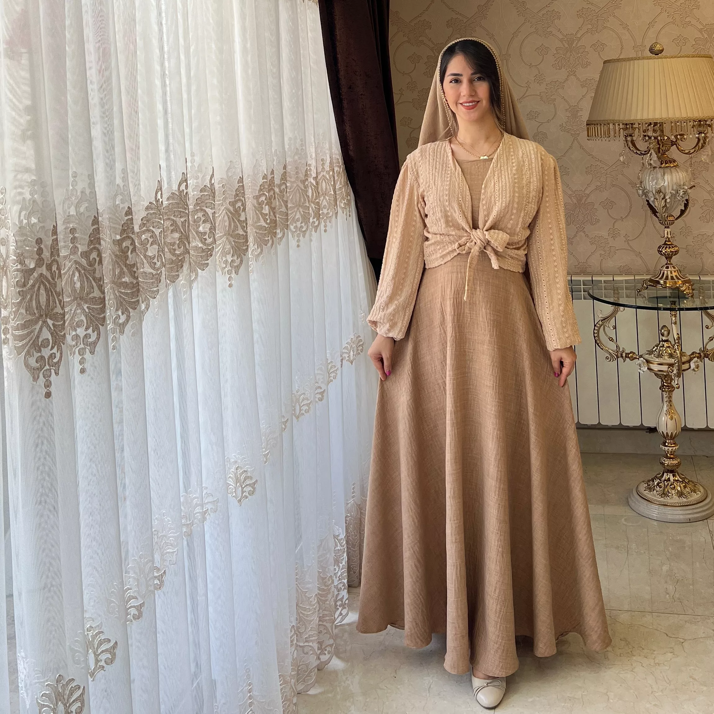 خرید بلوز و سرافان گره ای نسکافه ای  قد ۱۳۵ بند کمر دارد 