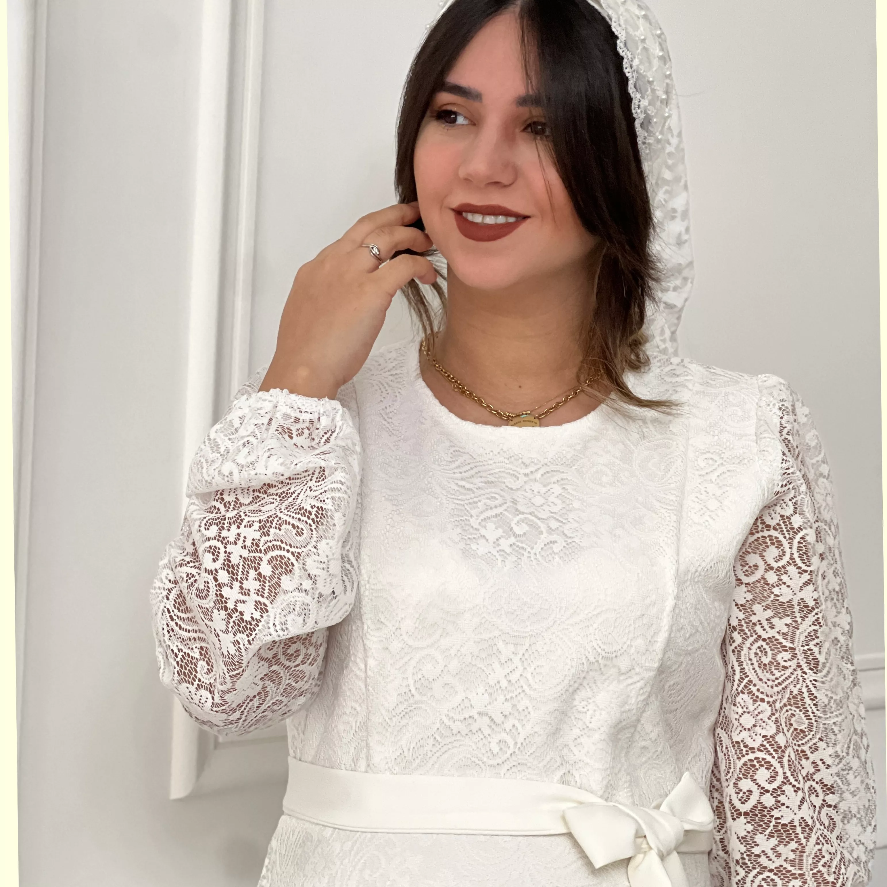 خرید پیراهن پونه جنس دانتل قد ۱۳۰ بند کمر دارد 