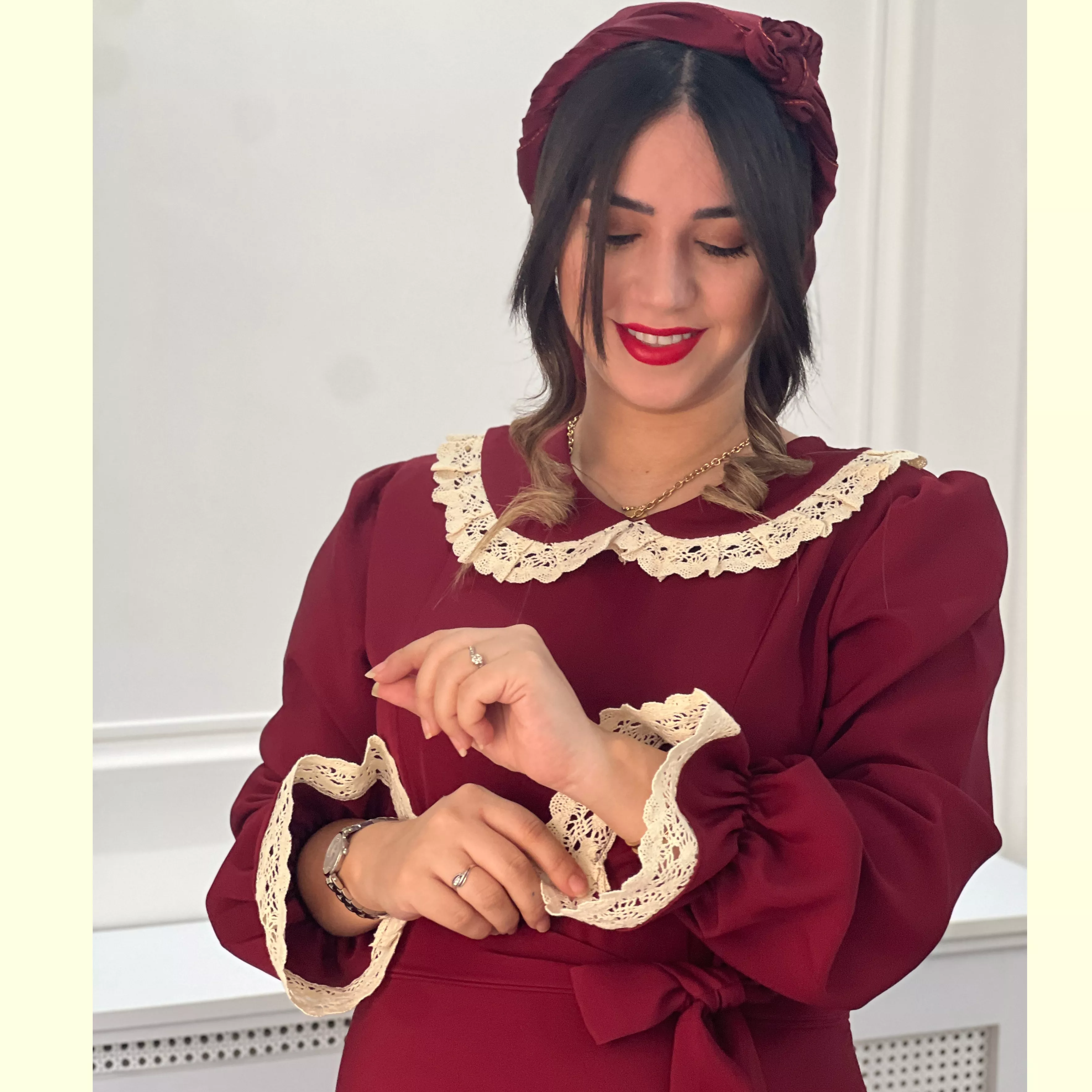 خرید پیراهن انار جنس کرپ مازراتی قد ۱۳۵ بند کمر دارد 