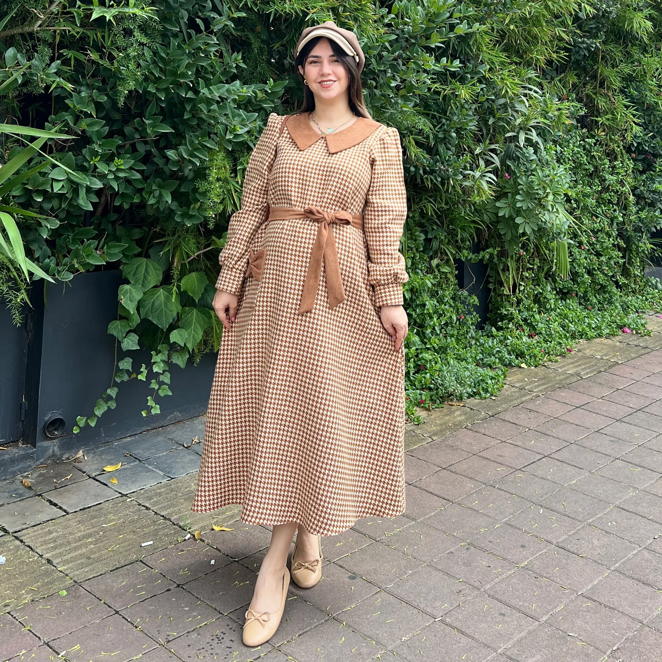 خرید پیراهن پاییزی نارنج قد ۱۲۸ بند کمر دارد 