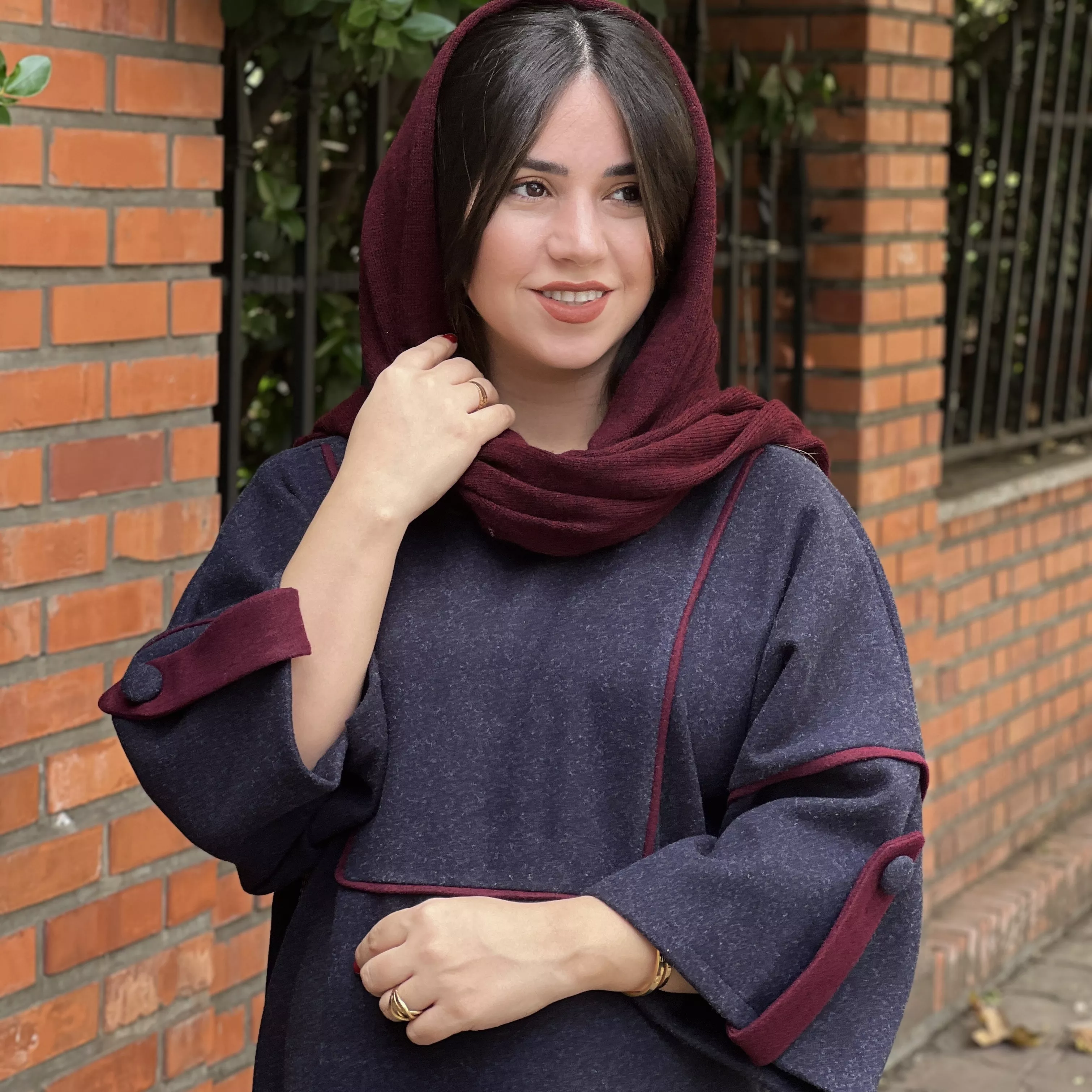 خرید کفتان پاییزه جنس فوتر کشی قد ۱۲۵ بند کمر دارد قد استین ۵۷